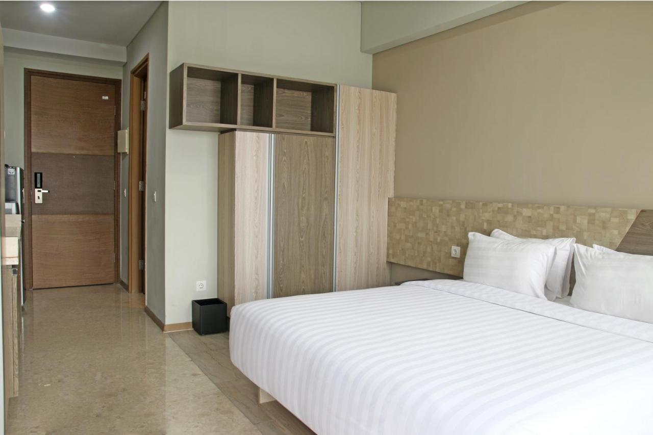 Graha Makara Suite Hotel & Residence Cikarang Exterior photo